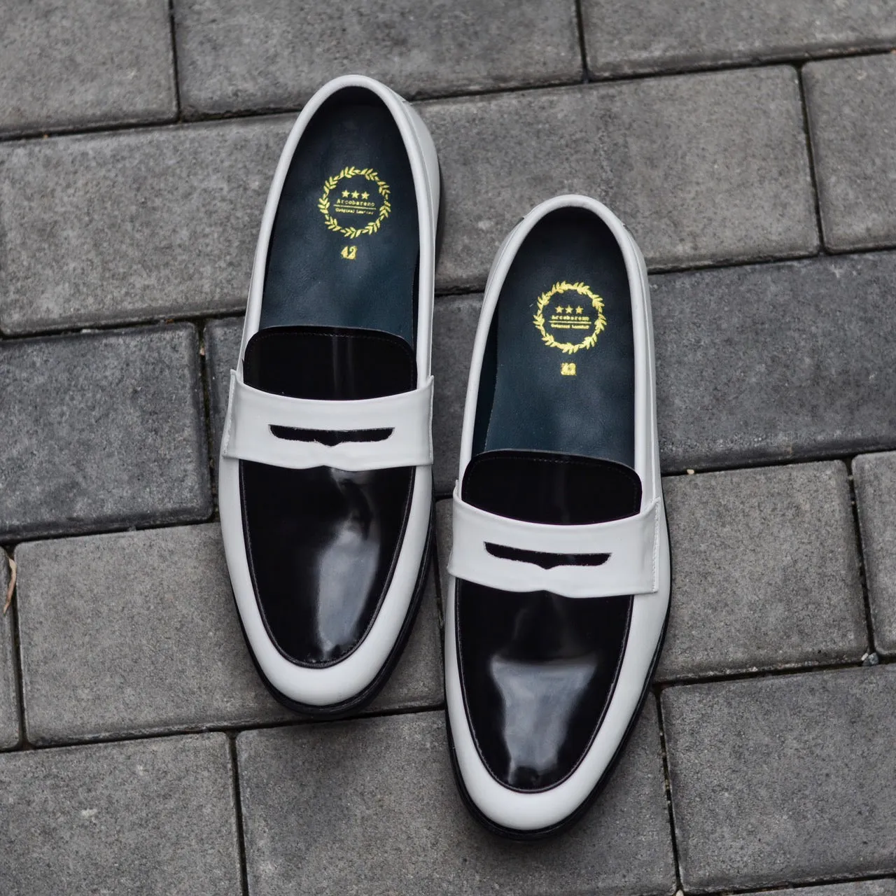 509 Penny Loafer Black&White