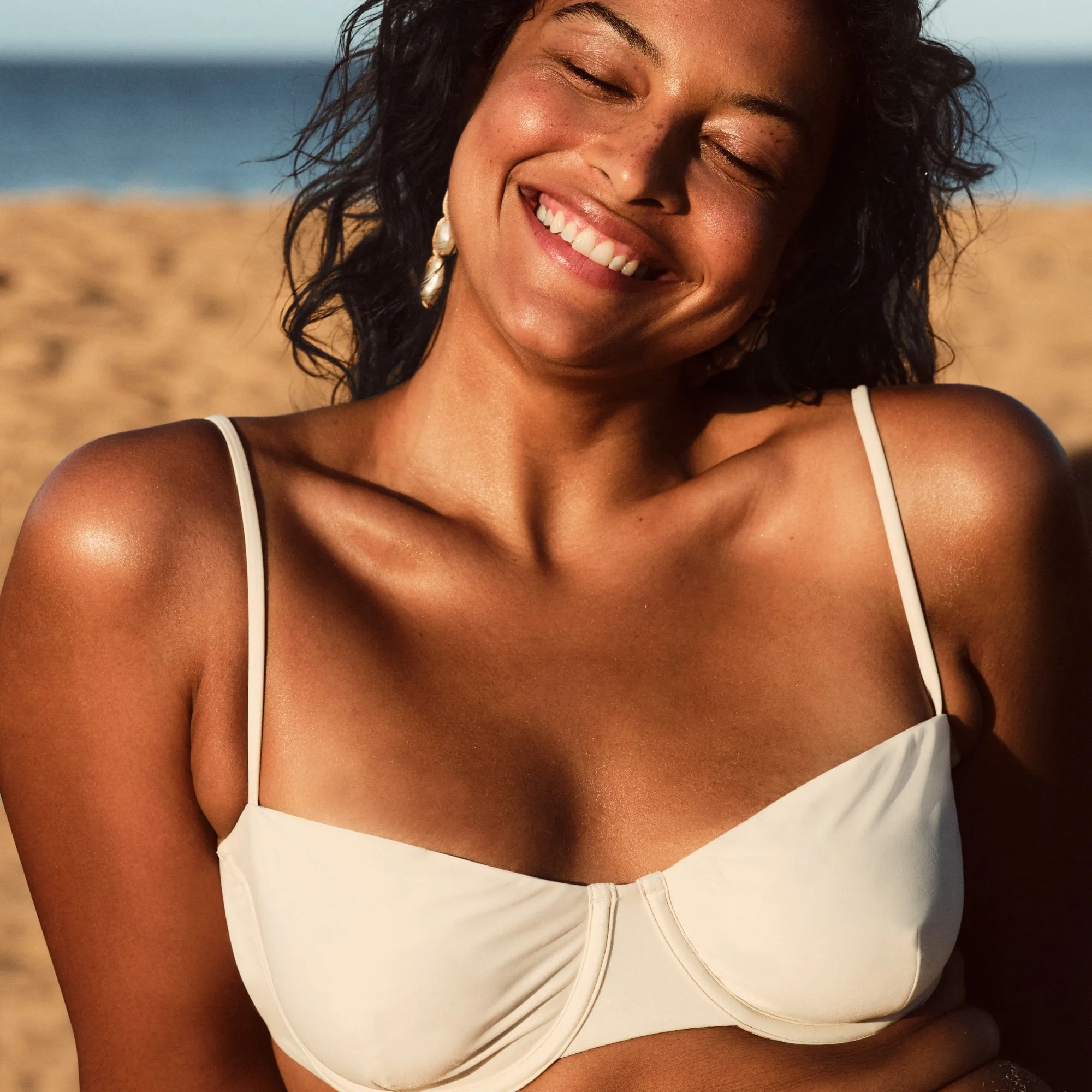 Balconette underwire bikini top