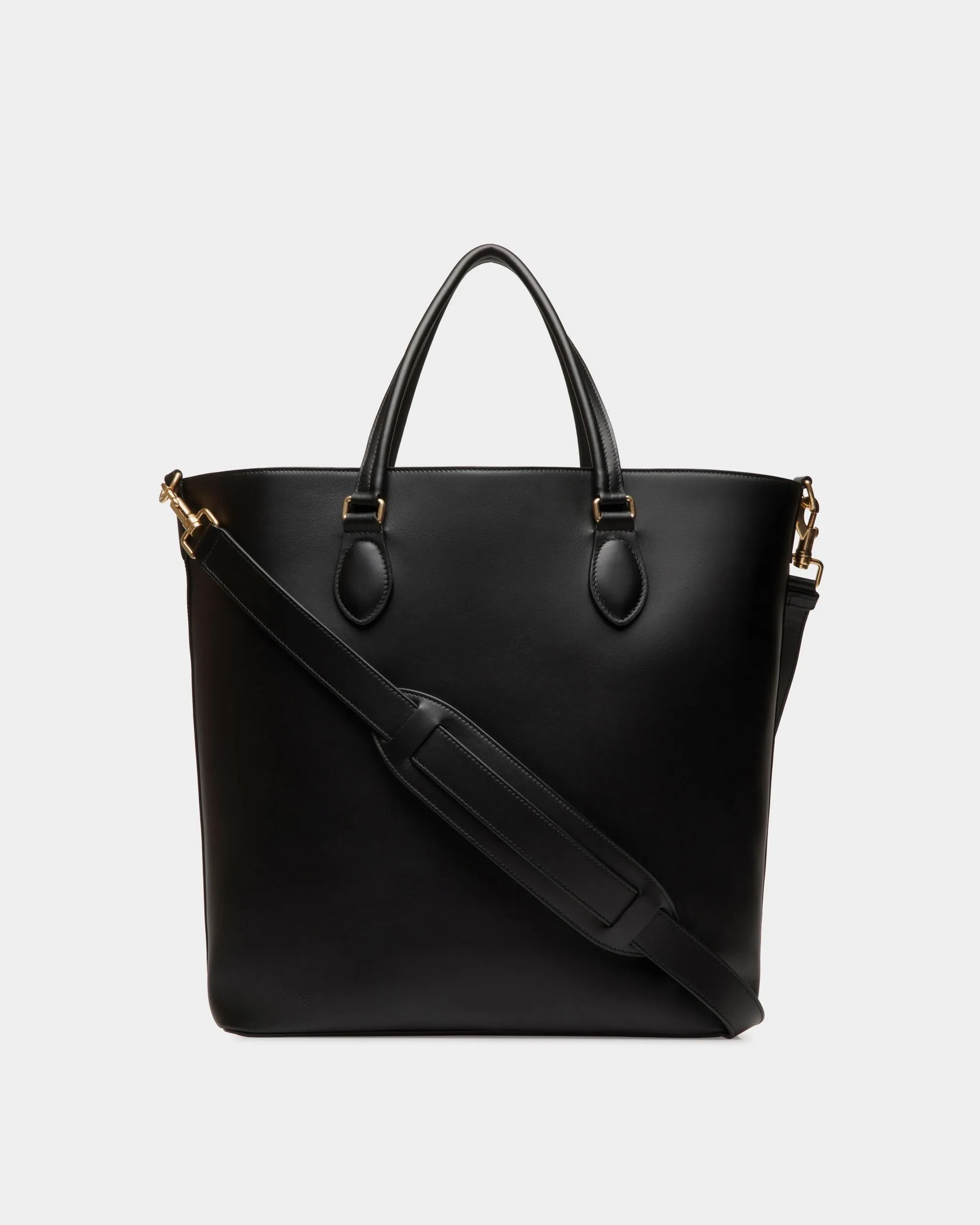 Beckett Tote In Black Leather 