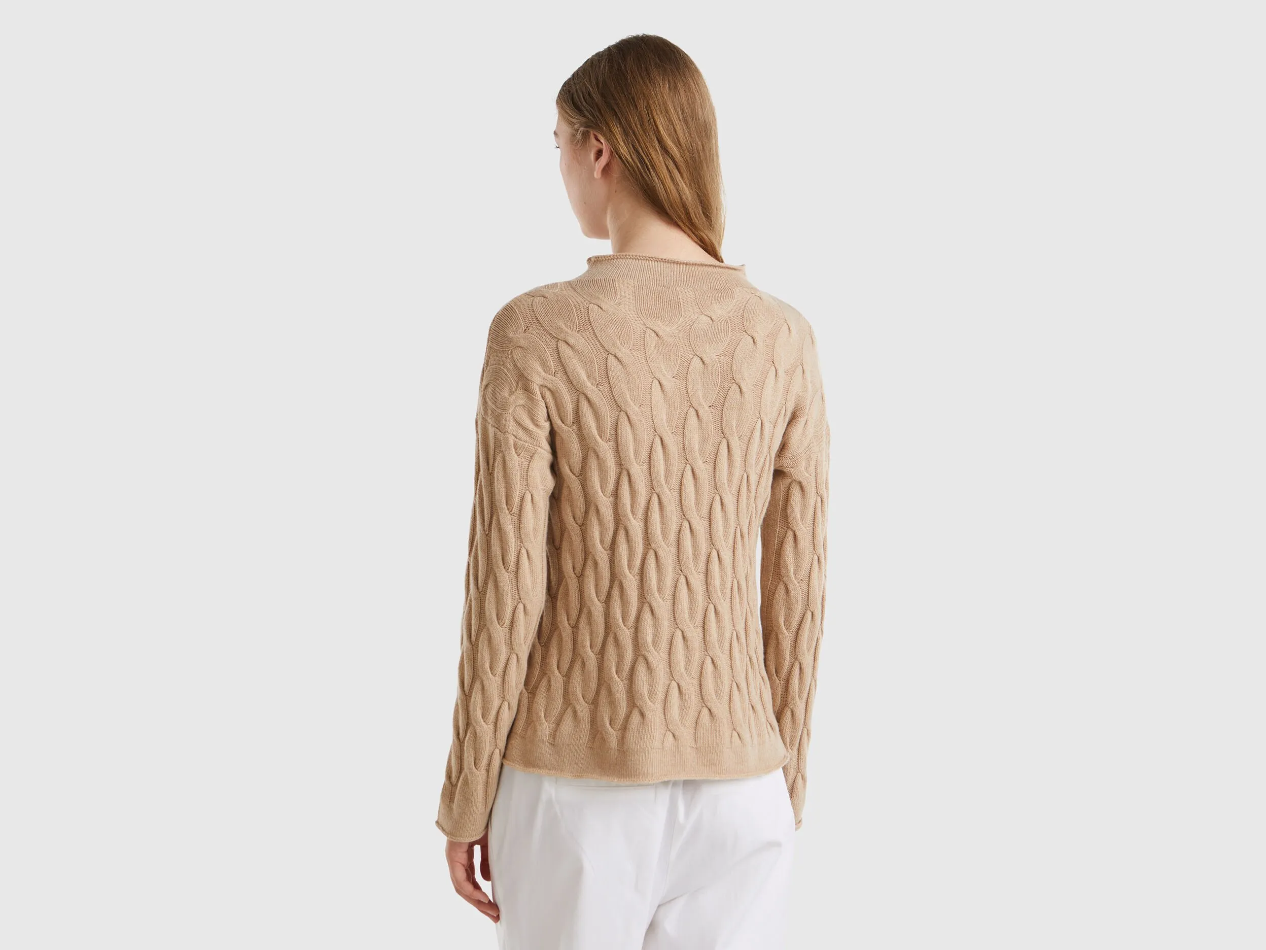 Cable knit sweater - Beige | Benetton