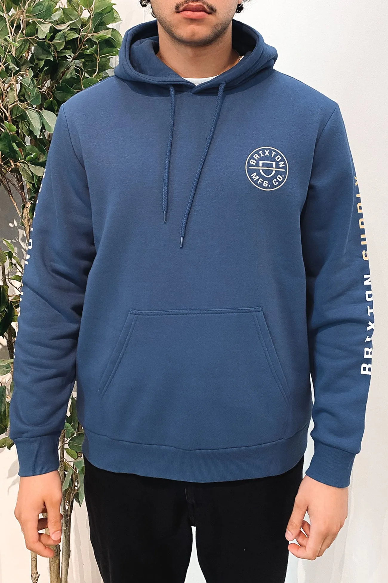 Crest Hood Pacific Blue Straw Off White