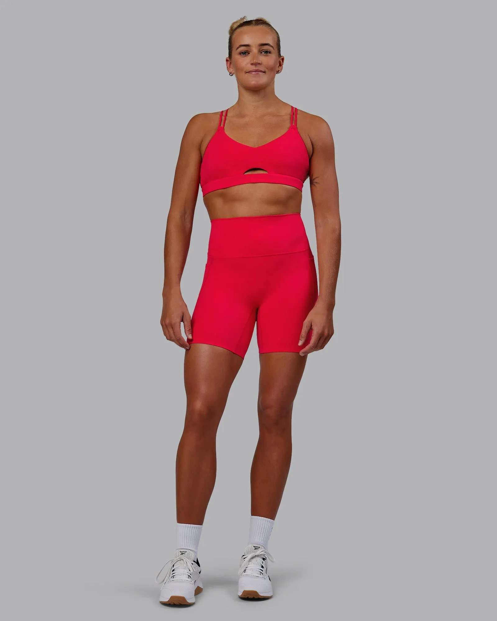 Elixir Mid-Length Shorts with Pockets - Scarlet