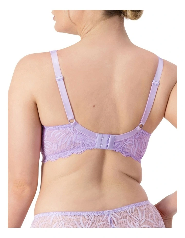 Essential Lace Balconette Underwire Bra in Sweet Lavender