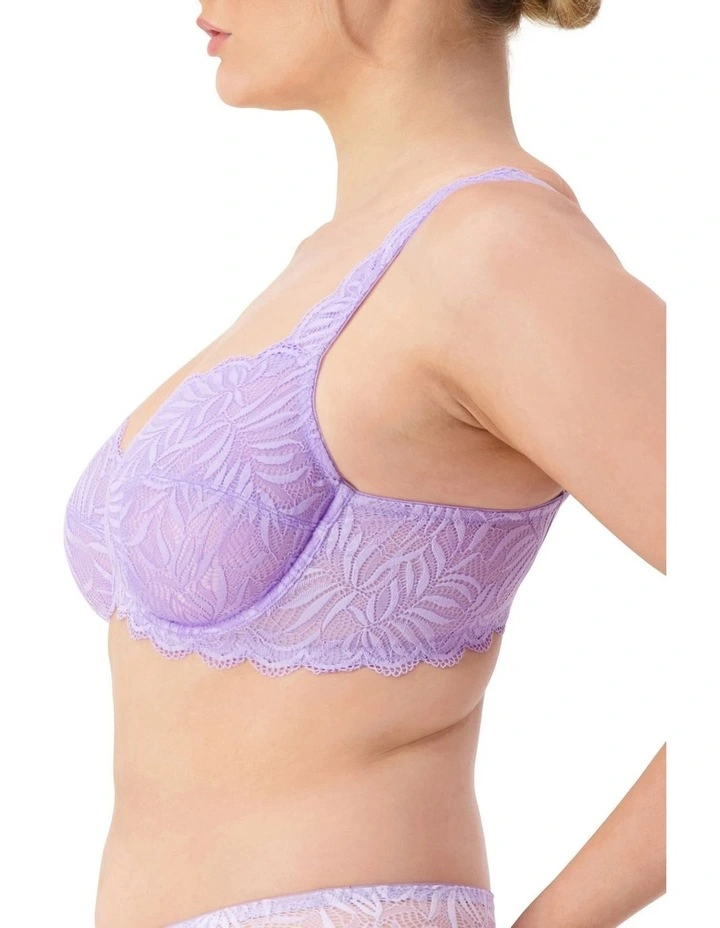 Essential Lace Balconette Underwire Bra in Sweet Lavender