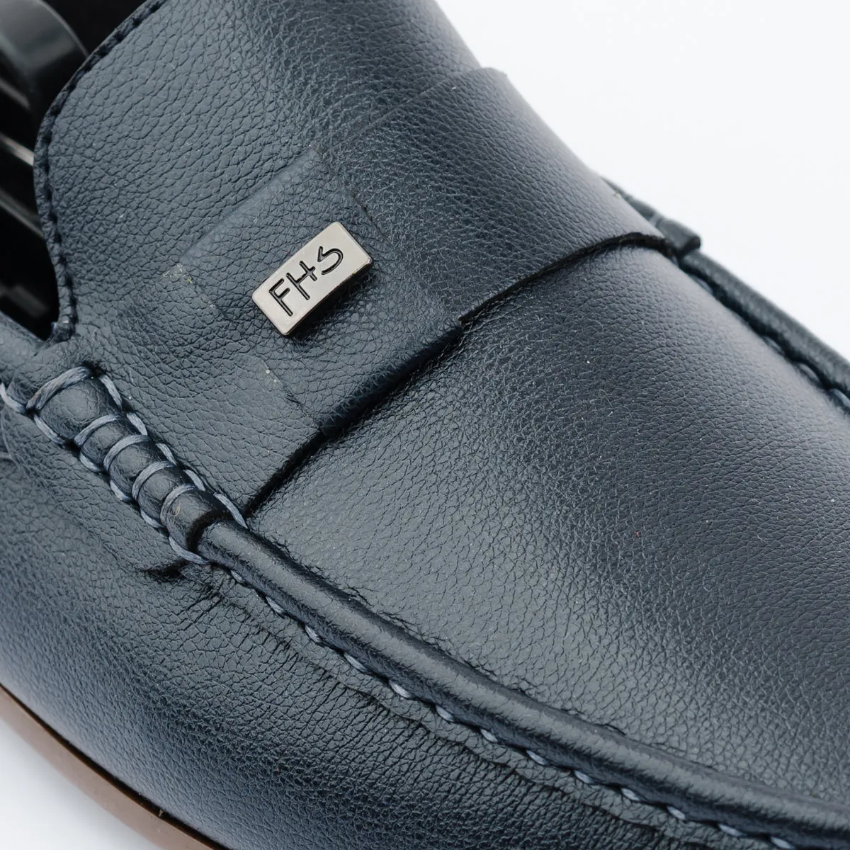 FHS Cross-Strapped Mocassin - Navy