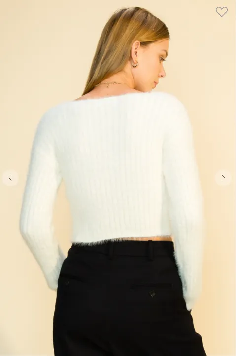 FUZZY CROP SWEATER