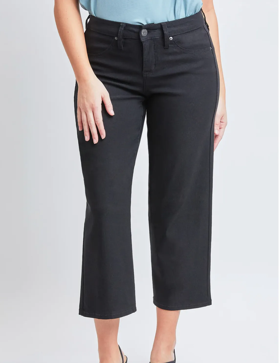 Hyperstretch Cropped Pants In Black