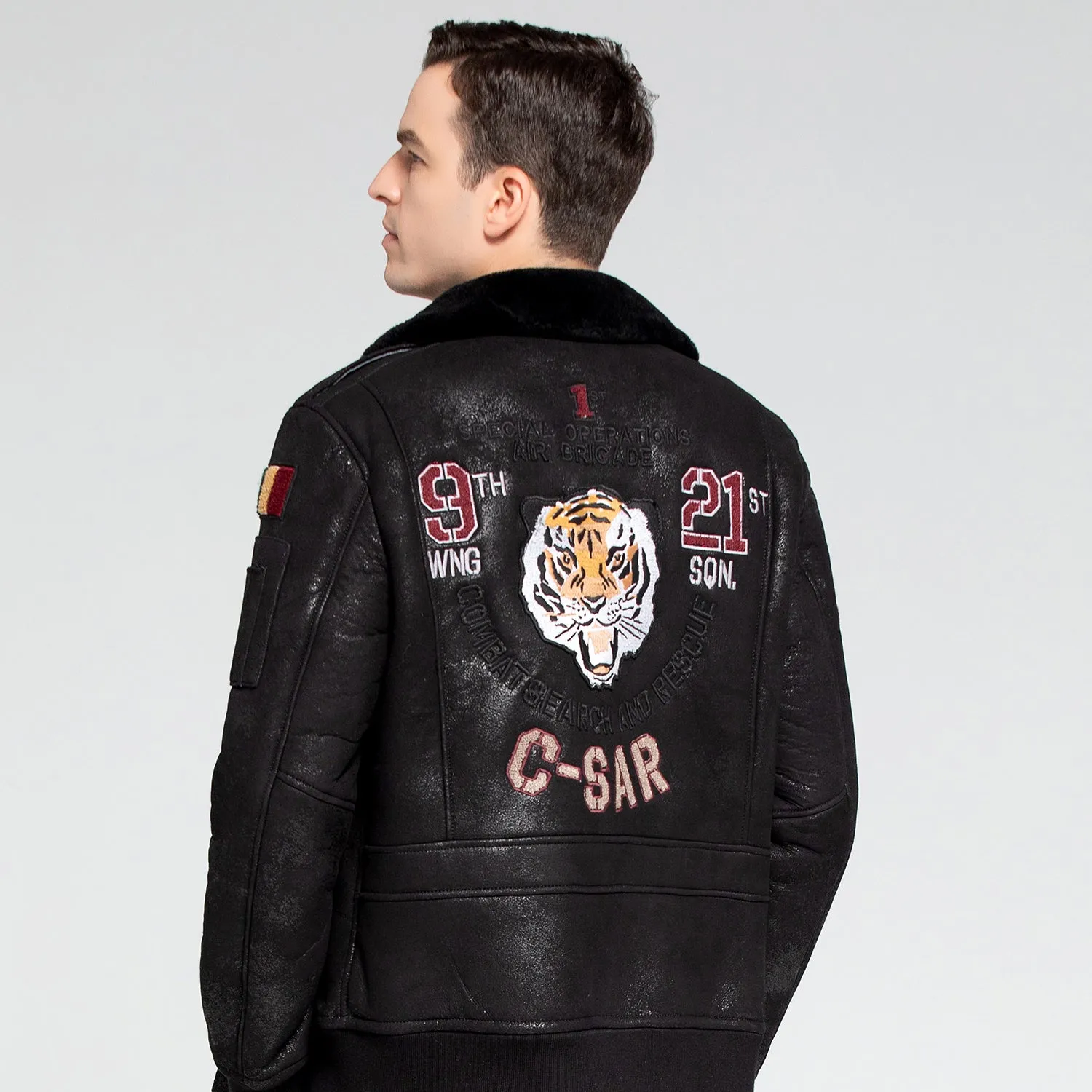 Italian bomber jacket—921 tiger embroidery pattern