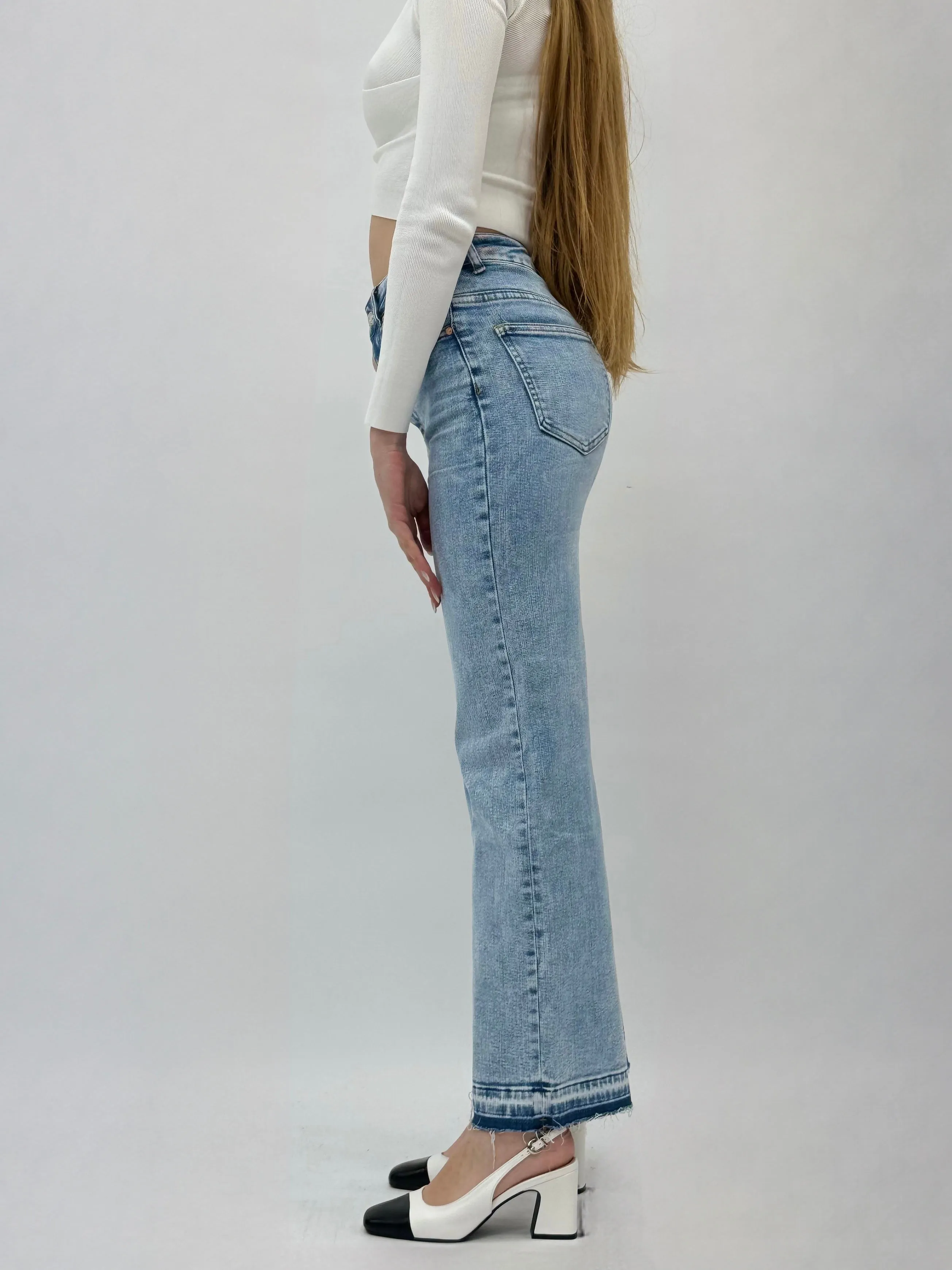 Jeans a palazzo con dettaglio orlo