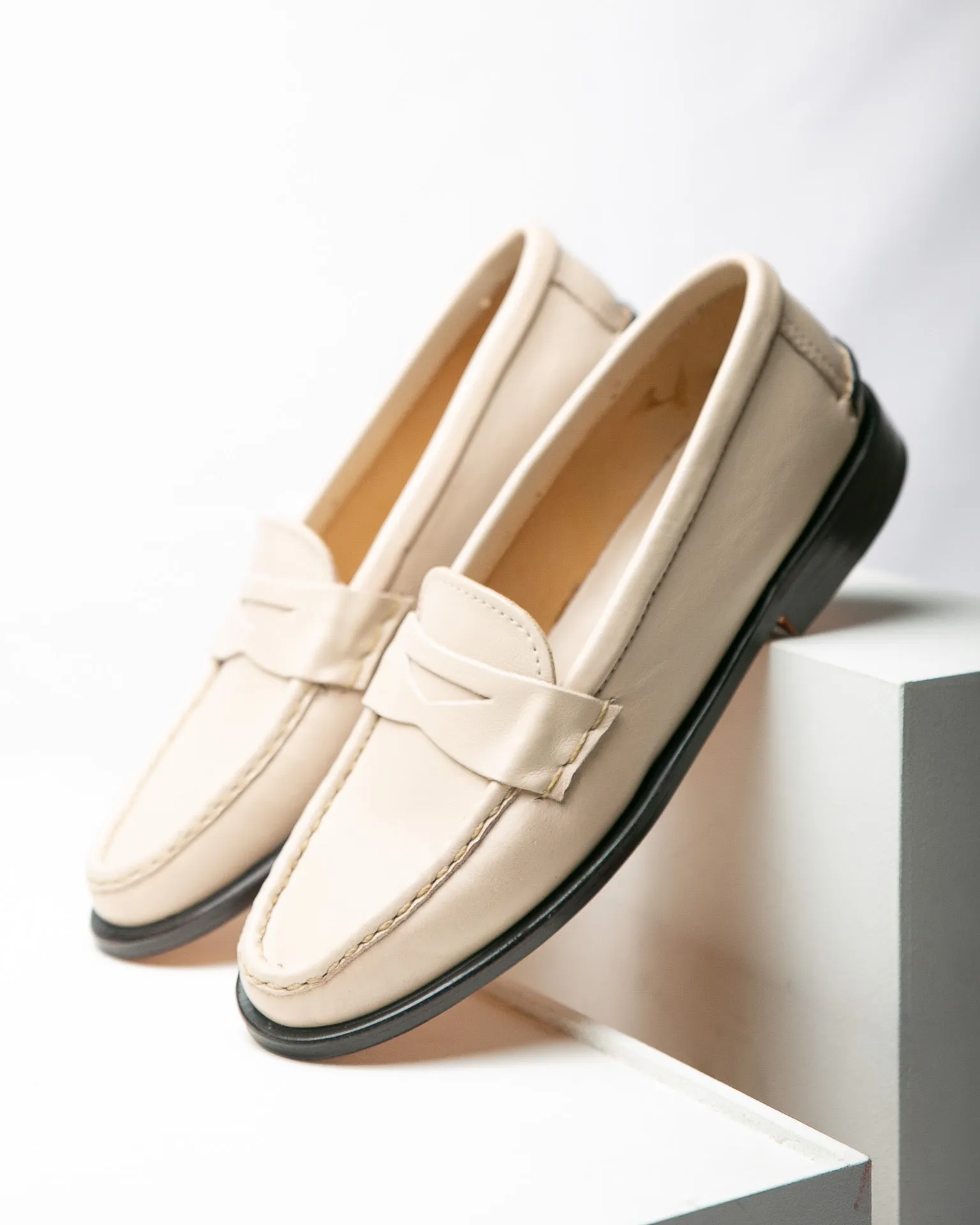 Moccasin 5325 Ivory