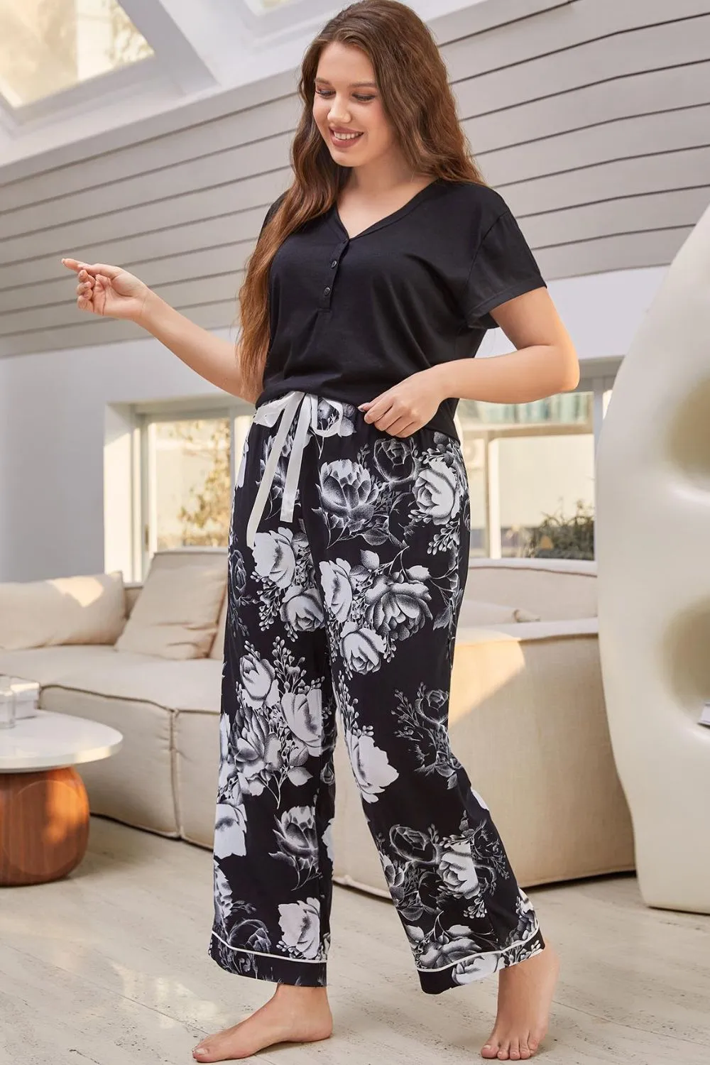 Monochromatic Floral Pants Lounge Set