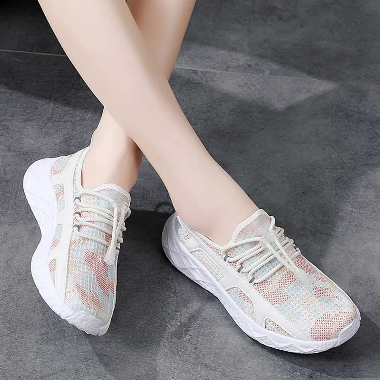 Pink pattern cloth casual shoe sneaker