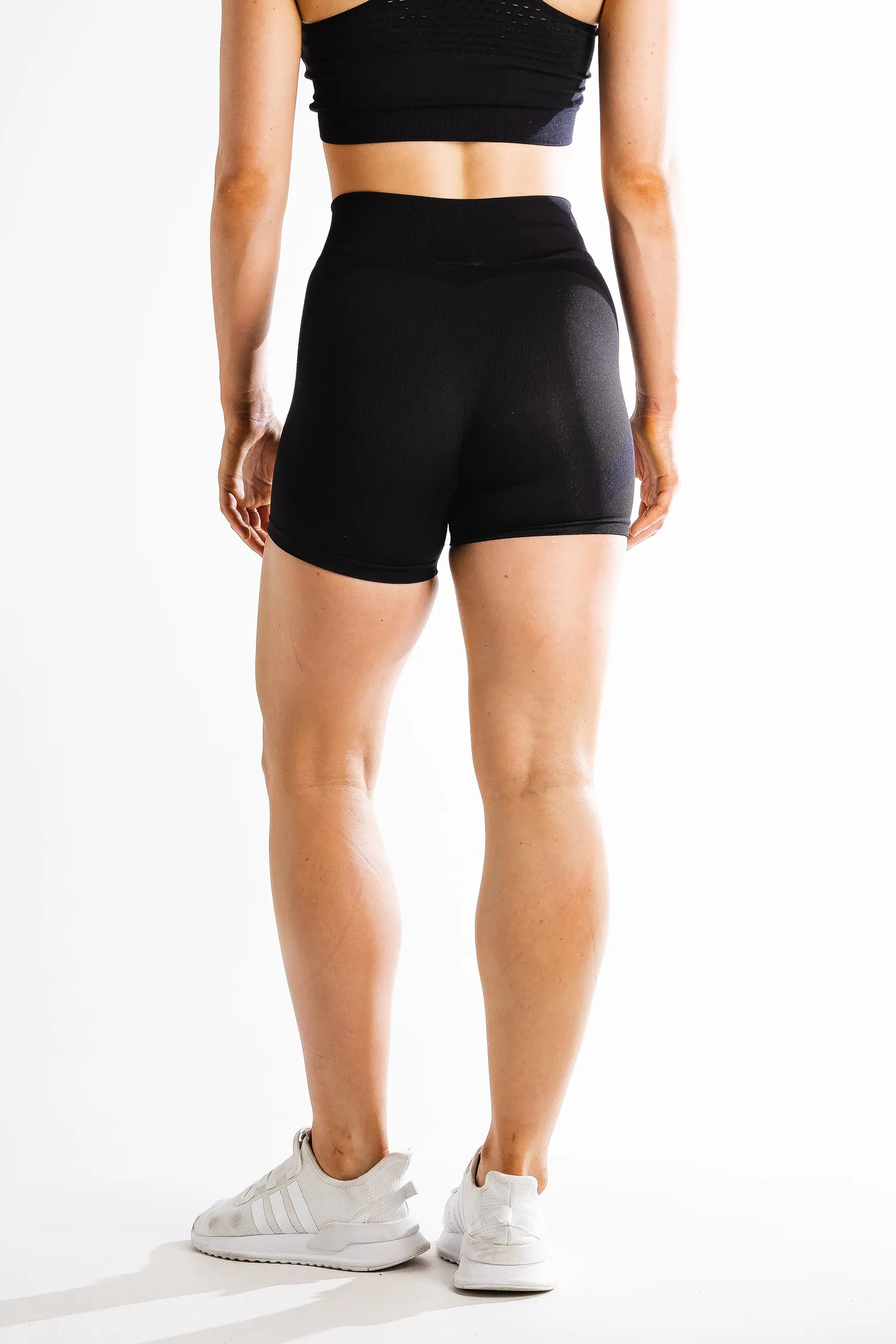 Sparta Laconic Seamless Shorts - Black/Blue Volt