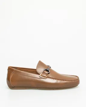 Tomaz C483 Buckle Moccasins (Brown)