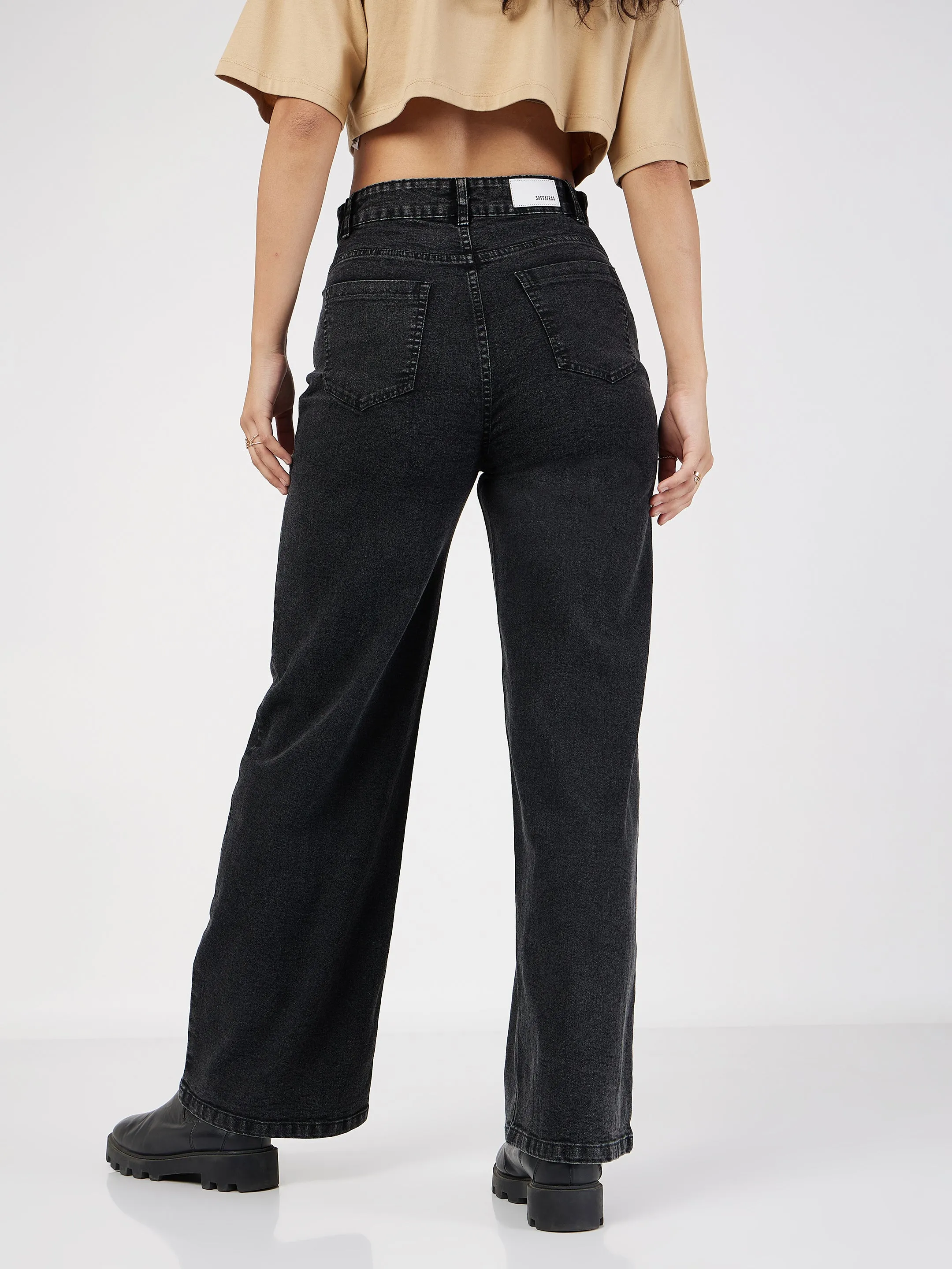 Women Black Bone Pocket Straight Jeans