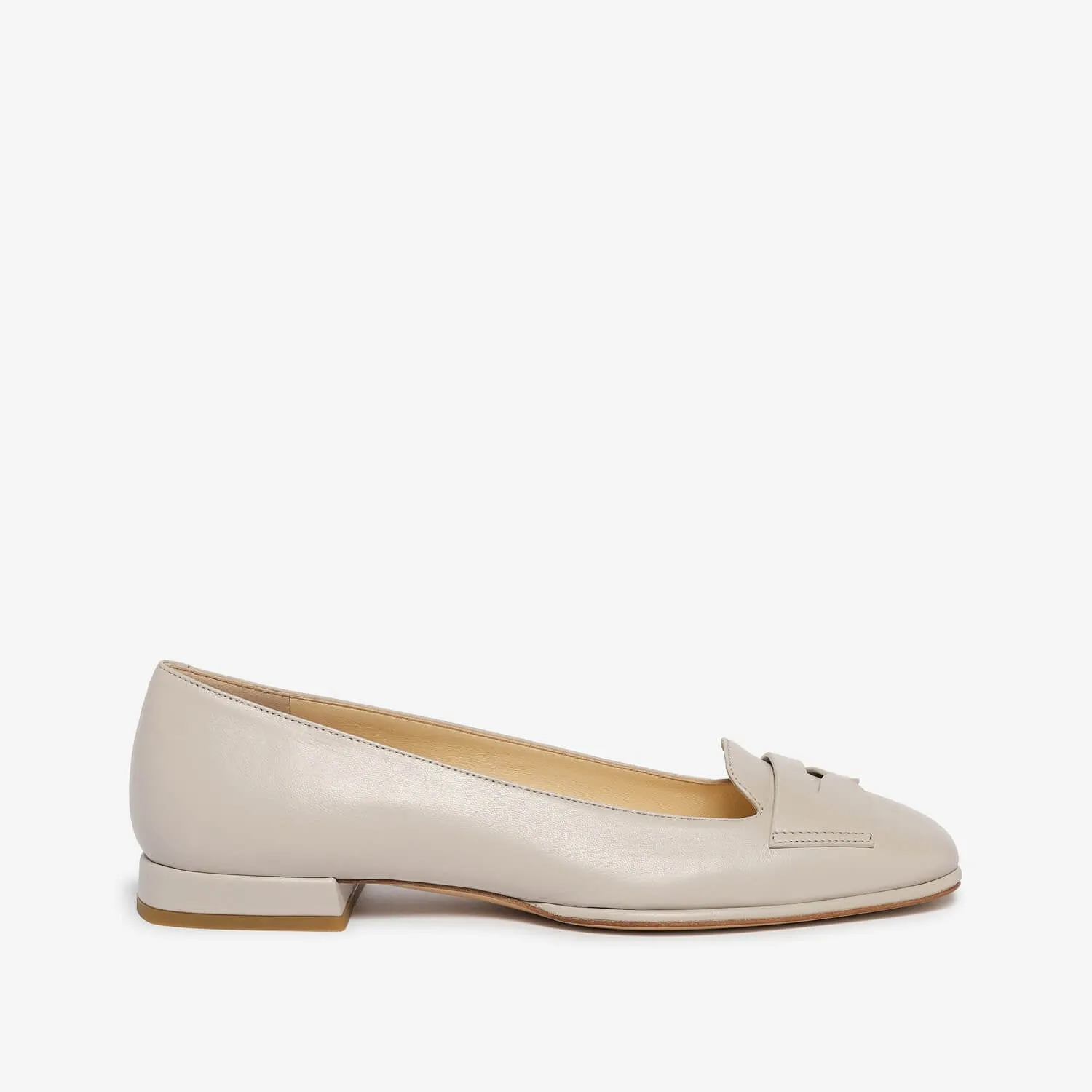 Women's leather ballet flat